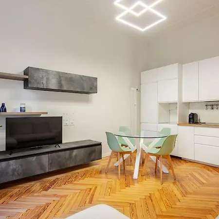 Renovated In The Exclusive Area Of Apartment Turin